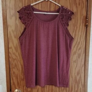 Women’s Lace Cap-Sleeve Tank Top - Burgundy